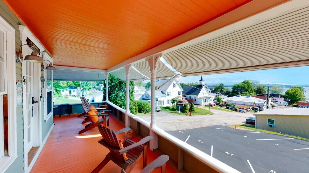 The Lakeview Inn & Cottages Уиърс Бийч Екстериор снимка