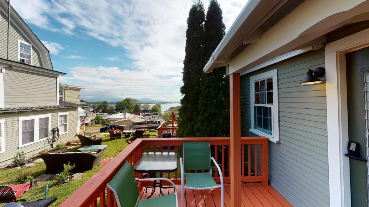 The Lakeview Inn & Cottages Уиърс Бийч Екстериор снимка